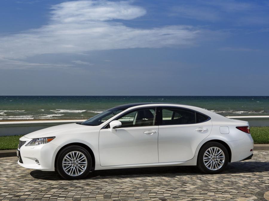  Lexus ES350 2013 года  (CIS) (фото 15 из 26)